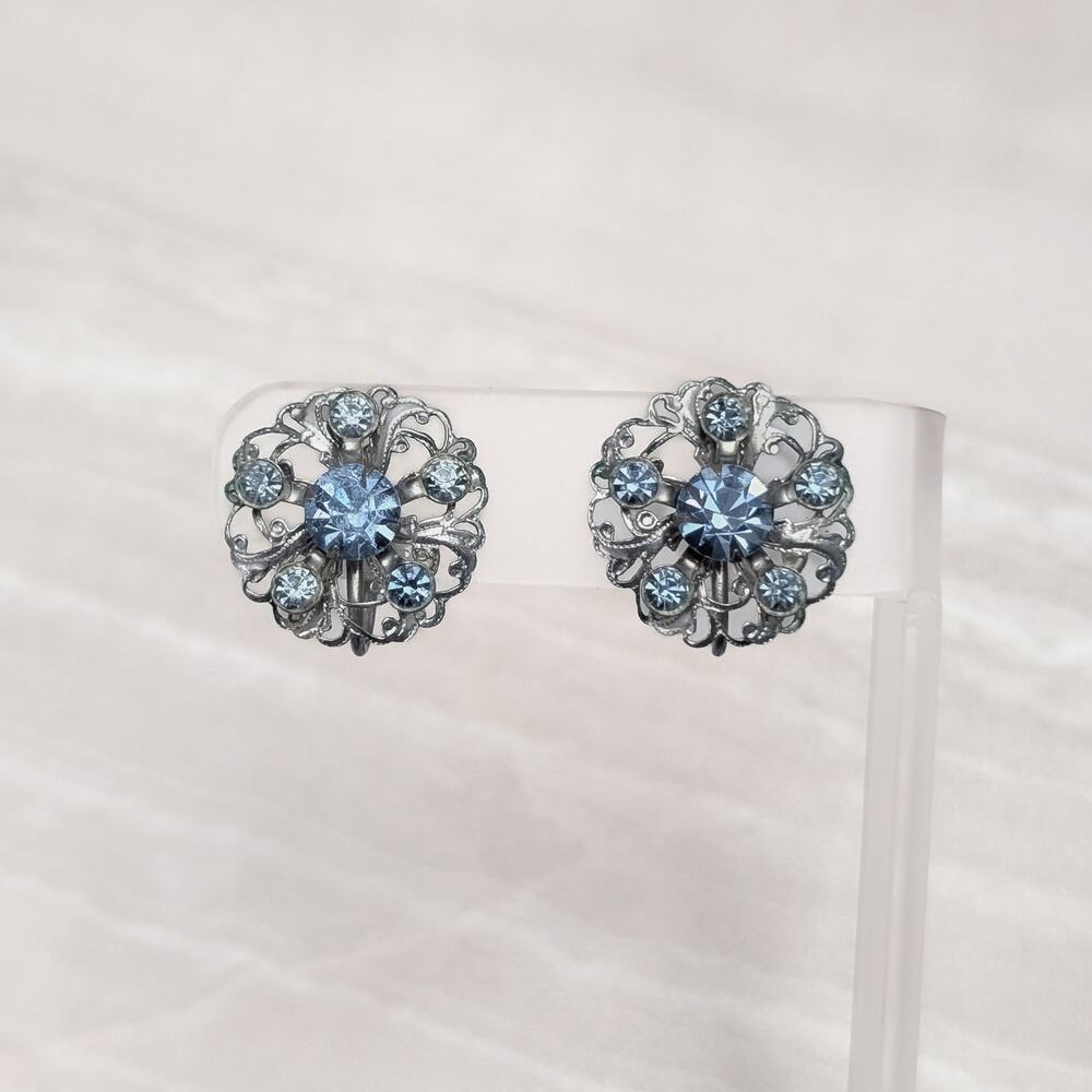 Vintage Screw Back Earrings Ornate Silver Tone Snowflake? Light Blue Gems